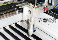 供應(yīng)鐳曼LM-1490  亞克力激光切割機(jī)、木質(zhì)激光雕刻機(jī)、工藝品激光切割雕刻機(jī)