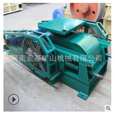 石英石煤炭對輥式破碎機(jī) 青石河卵石對輥制砂機(jī) 對輥擠壓式破碎機(jī)